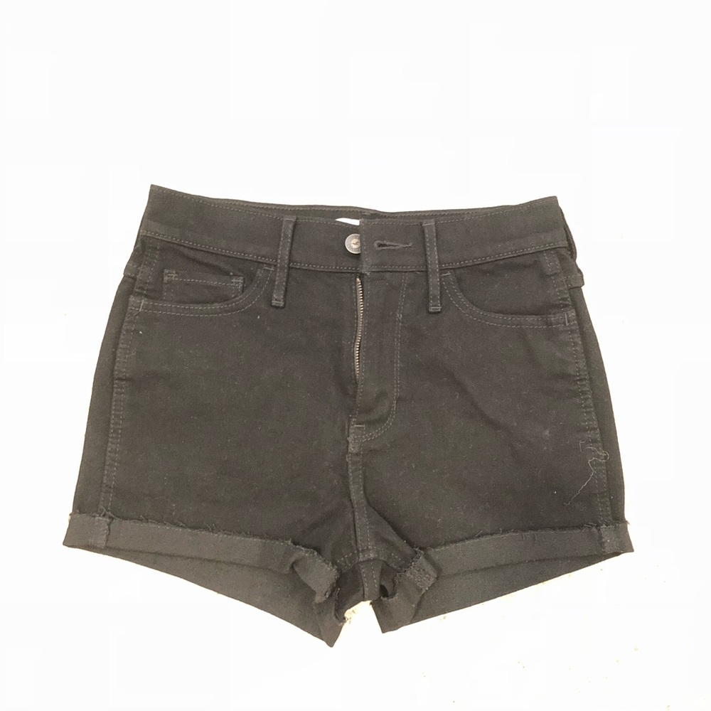 TWO PAIRS of brand new hollister shorts